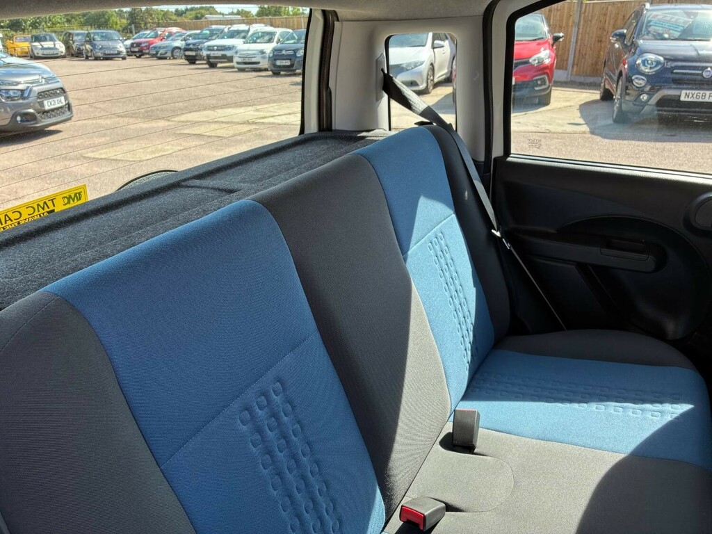 Fiat Panda Active Black #13