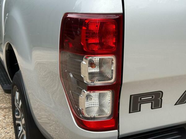 Ford Ranger Pick Up Double Cab Ecoblue 213 Wildtrak White #41