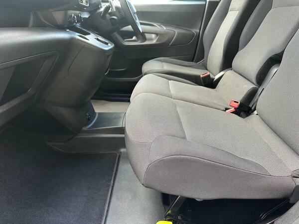 Peugeot Partner Panel Van Bluehdi Professional L1 201919 Grey #33