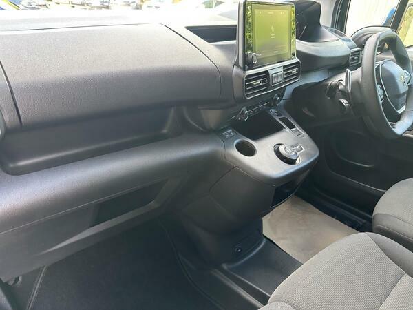 Peugeot Partner Panel Van Bluehdi Professional L1 201919 Grey #30