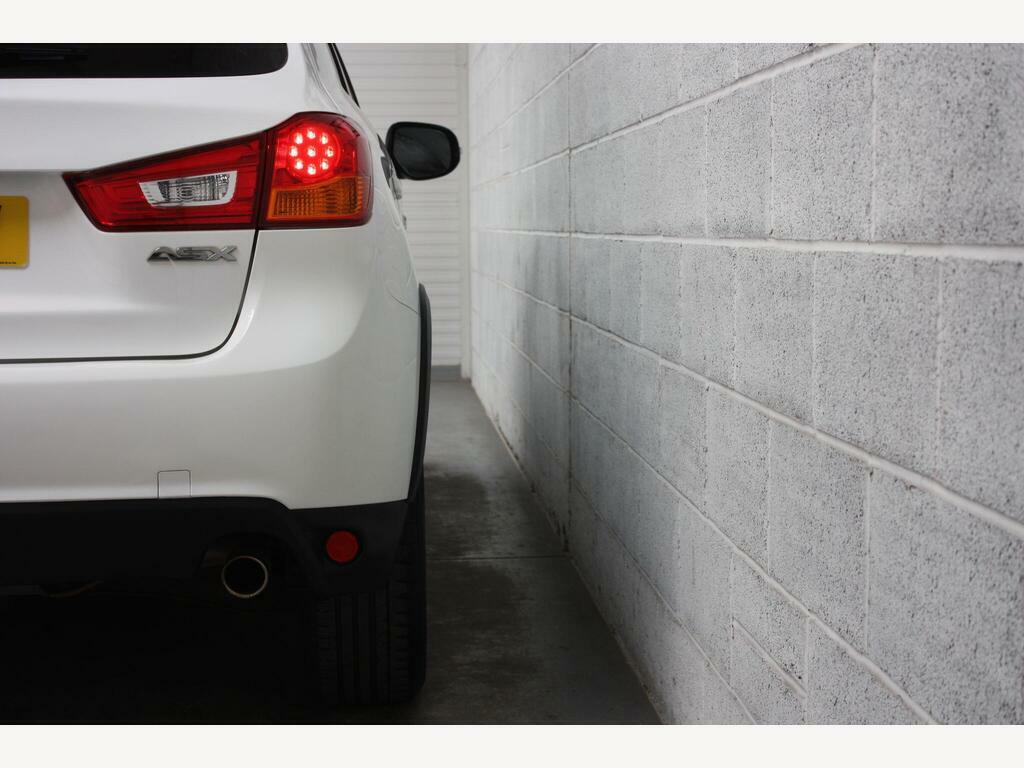Mitsubishi ASX 1.6 Zc-m White #10