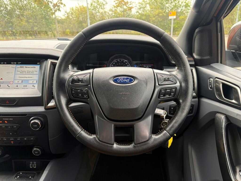 Ford Ranger 3.2L Wildtrak White #29