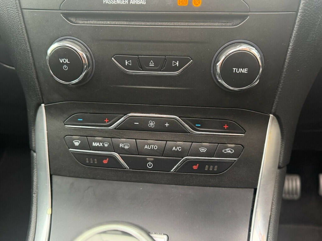 Ford Galaxy 2.0 Tdci 150 Zetec Powershift  #24