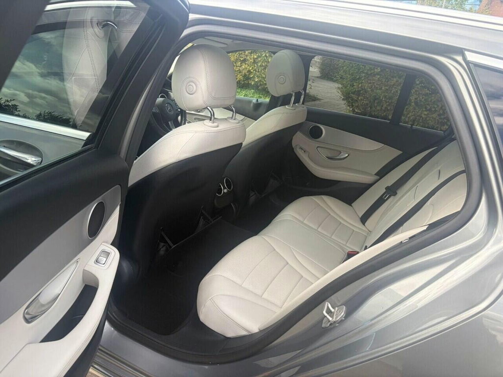 Mercedes-Benz C Class Coupe White #15