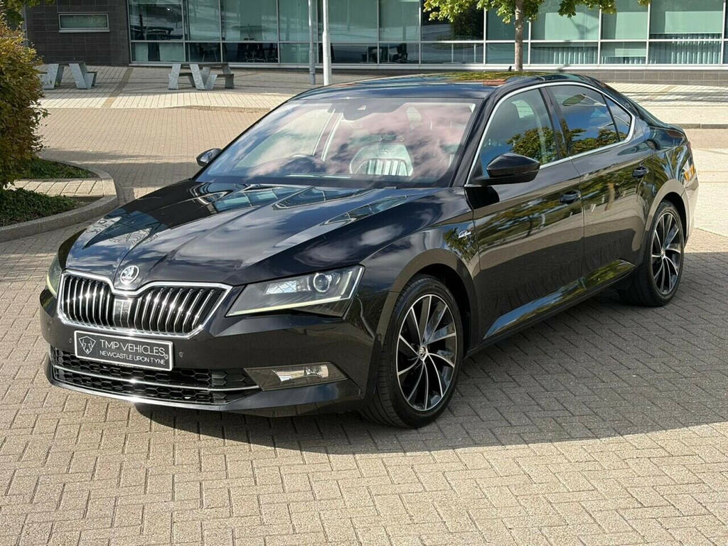 Skoda Superb 1.6 Tdi Cr S Dsg Silver #7
