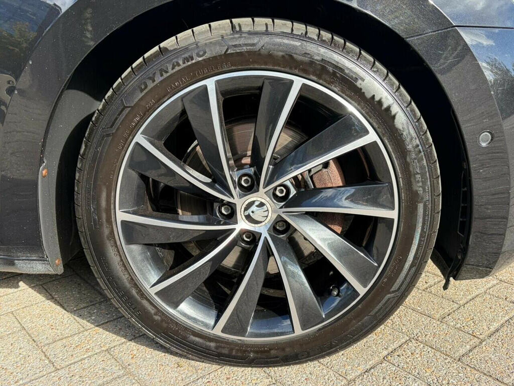Skoda Superb 1.6 Tdi Cr S Dsg Silver #31