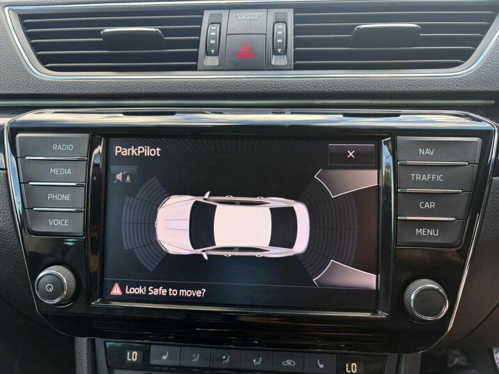 Skoda Superb 1.6 Tdi Cr S Dsg Silver #25