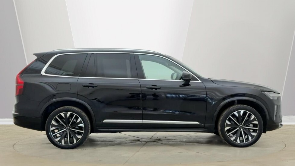 Volvo XC90 2.0 T8 18.8Kwh Ultra Bright Suv Plug-in Black #2