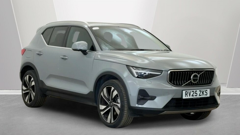 Volvo XC40 2.0 B3p Ultra Dark Grey