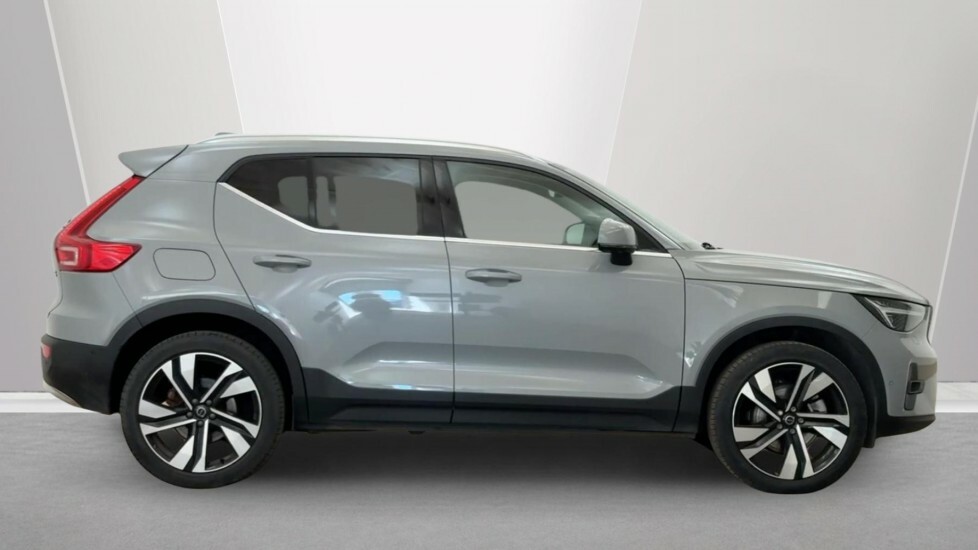 Volvo XC40 2.0 B3p Ultra Dark Grey #2