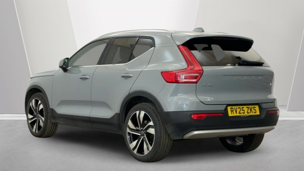 Volvo XC40 2.0 B3p Ultra Dark Grey #3
