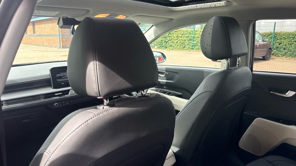 Kia Stonic 1.0 T-gdi Dct Mhev Gt-line Black #24