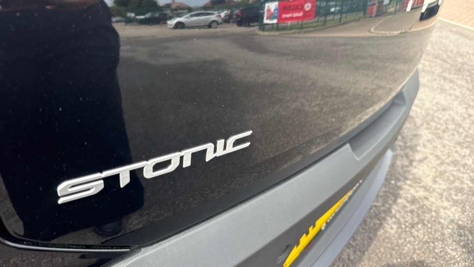 Kia Stonic 1.0 T-gdi Dct Mhev Gt-line Black #10