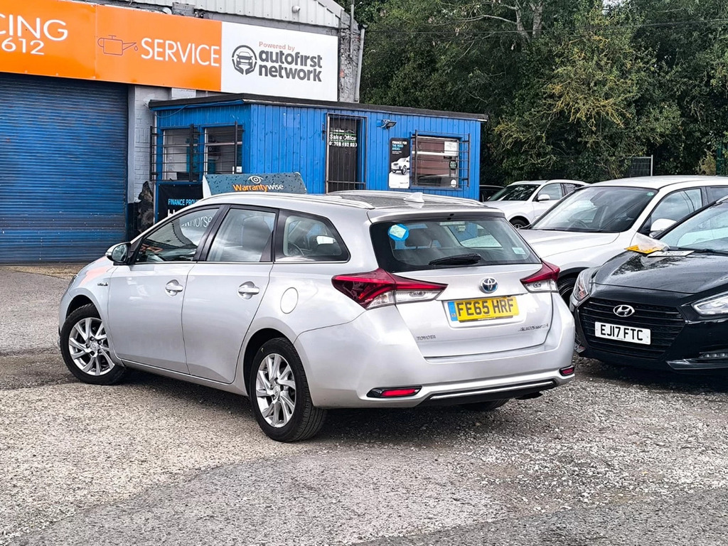 Toyota Auris 1.8 Hybrid 201565 Business Edition Tou Silver #5