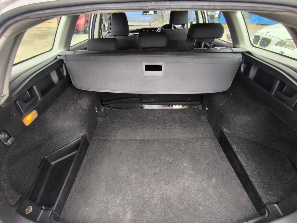 Toyota Auris 1.2L Business Edition Grey #28