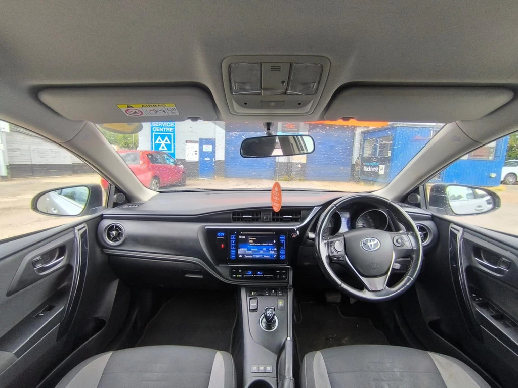 Toyota Auris 1.2L Business Edition Grey #14