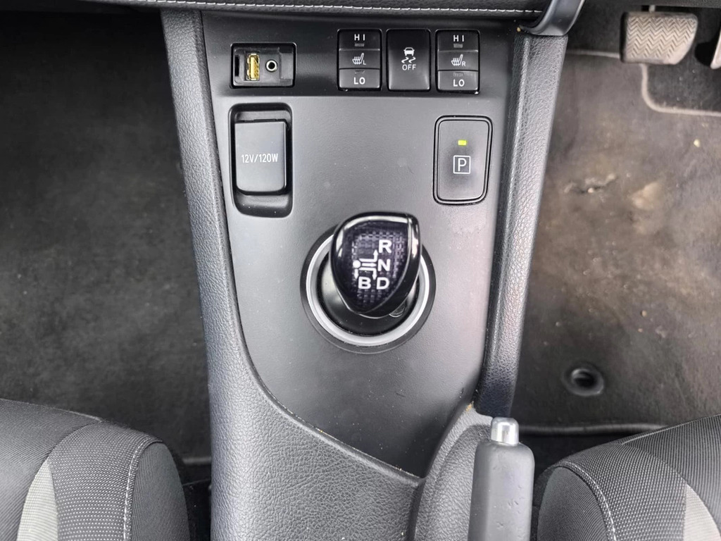 Toyota Auris 1.2L Business Edition Grey #18