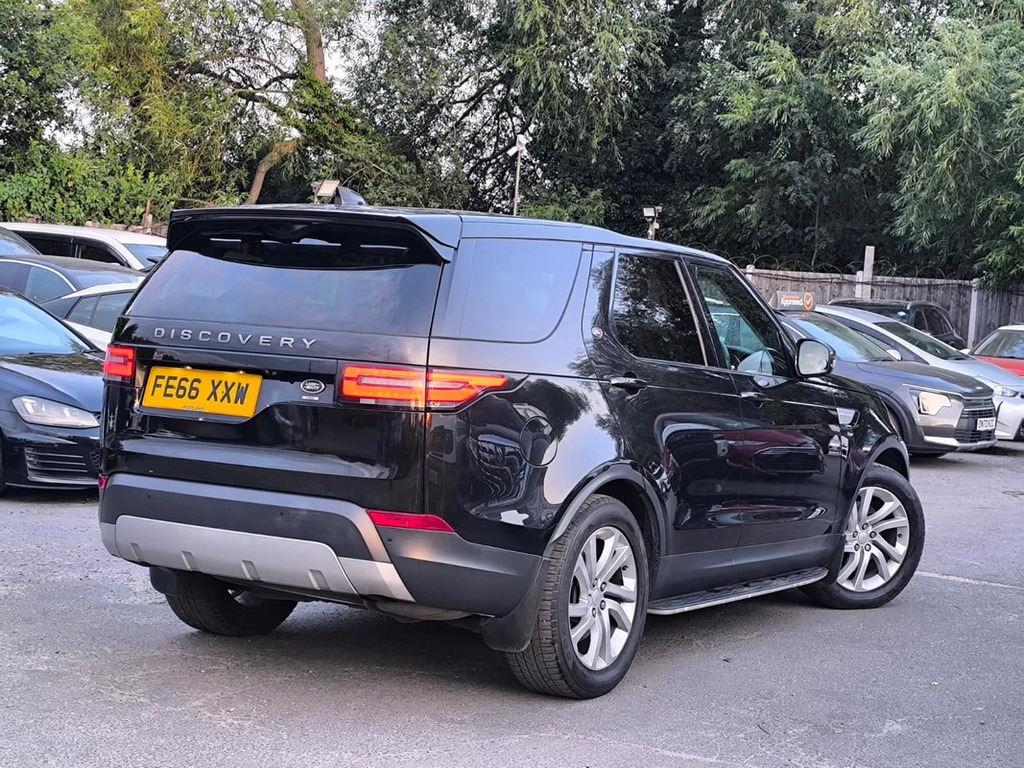 Land Rover Discovery 2.0 201766 Sd4 Hse Suv 7 Seats Black #3