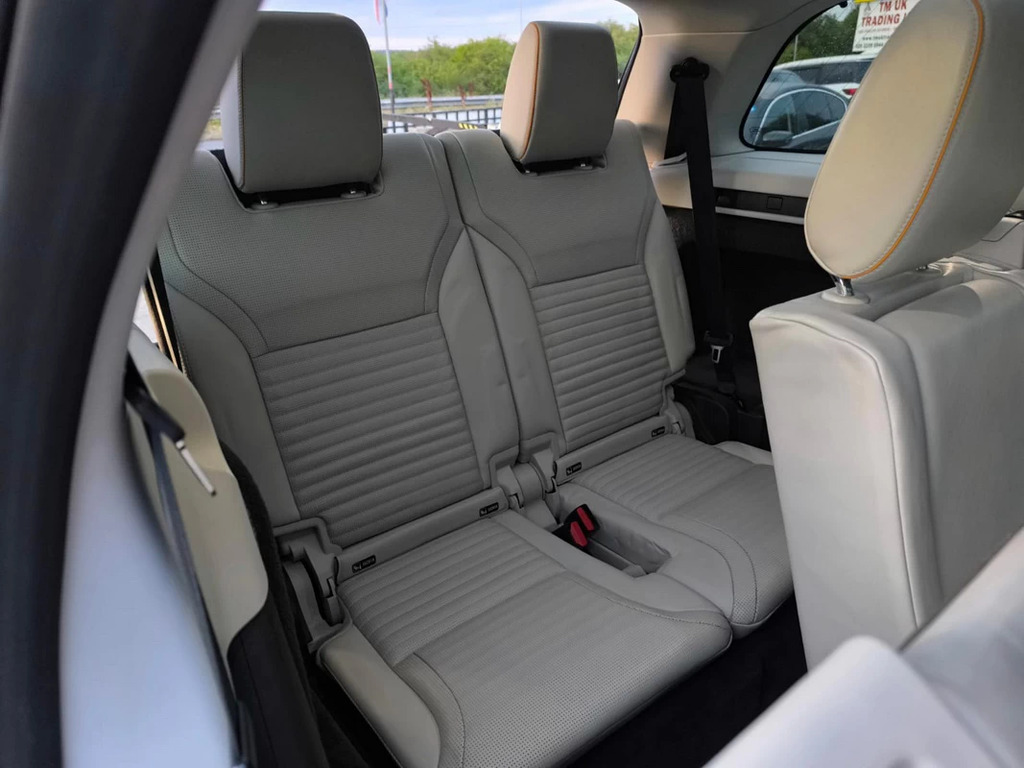 Land Rover Discovery Luxury Hse Td6 4Wd #12