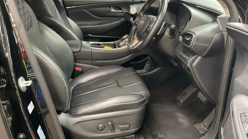 Hyundai Santa Fe Ultimate Black #8
