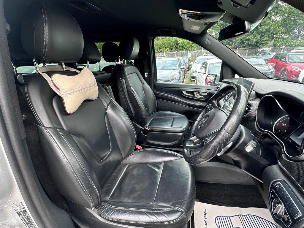 Mercedes-Benz V Class V Class 111 Cdi  #9