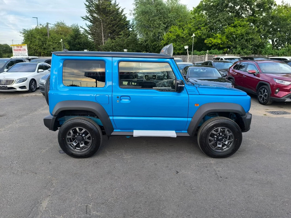 Suzuki Jimny 1.5 4 Seats 4Wd 2 Keys Fresh Blue #5