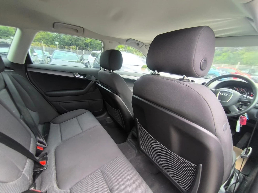 Audi A3 2.0 Tdi Se Sportback Euro 4 Silver #11