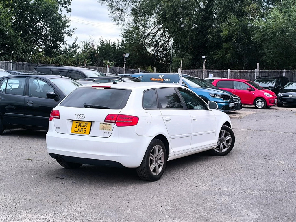Audi A3 1.4 200909 Hatchback 5 Seats White #3