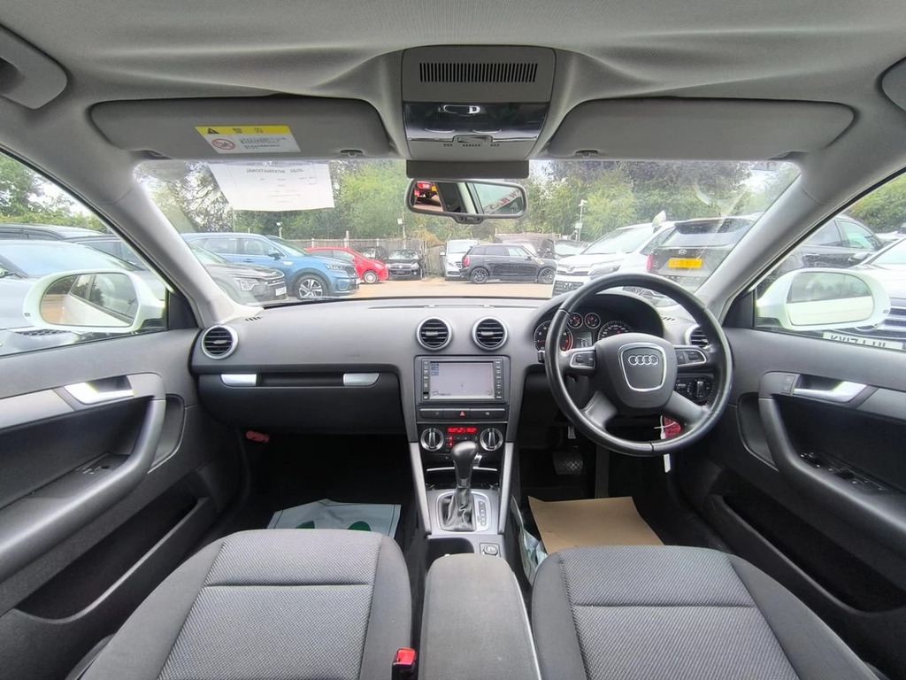 Audi A3 2.0 Tdi Se Sportback Euro 4 Silver #12