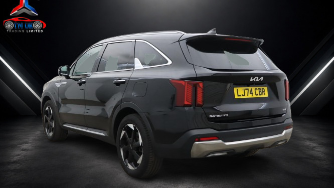 Kia Sorento 3 1.6 Plugin Hybrid 202574 T-gdi 13.8Kwh Black #4