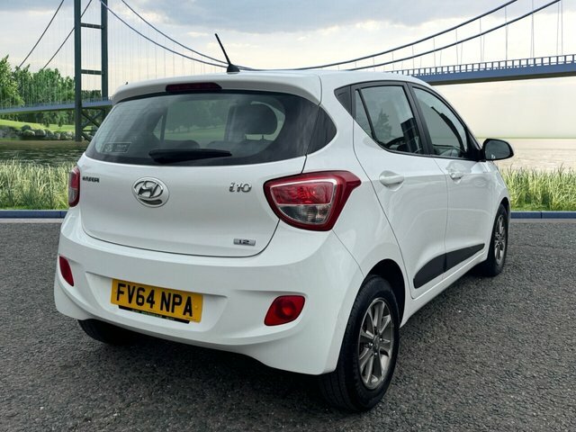 Hyundai I10 1.2 Premium Hatchback Euro 5 87 White #3