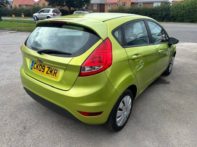 Ford Fiesta Style Green #4
