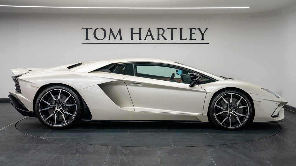 Lamborghini Aventador Hatchback Grey #8