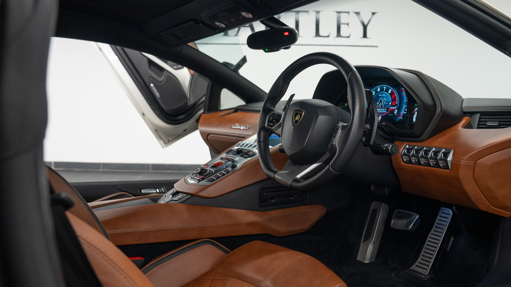Lamborghini Aventador Hatchback Grey #28