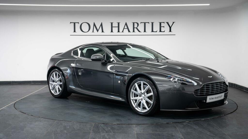 Aston Martin Vantage Vantage Green #8