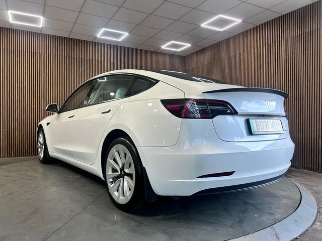 Tesla Model 3 Dual Motor Long Range 4Wde White #4