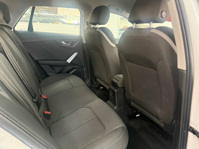 Audi Q2 Suv NV21GMZ White #4
