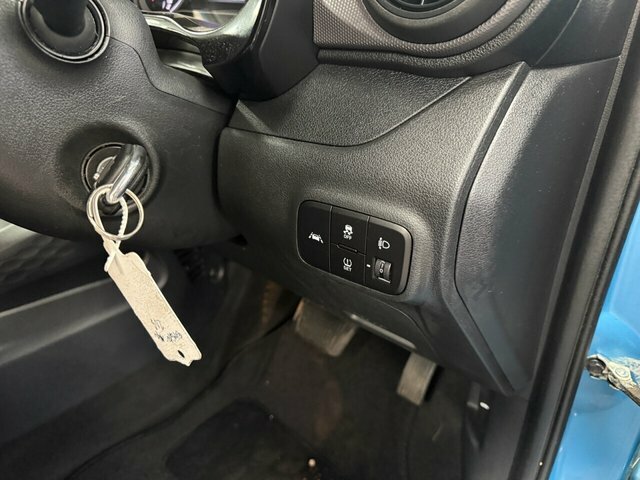 Hyundai I10 Hatchback Silver #22