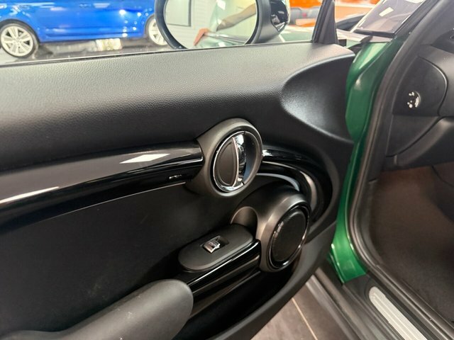 Mini Electric Cooper S Level 3 White #14