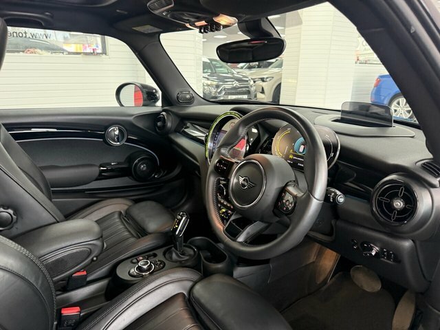 Mini Electric Cooper S Level 3 White #20