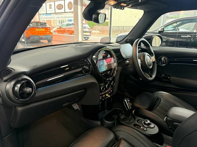 Mini Electric Cooper S Level 3 White #12