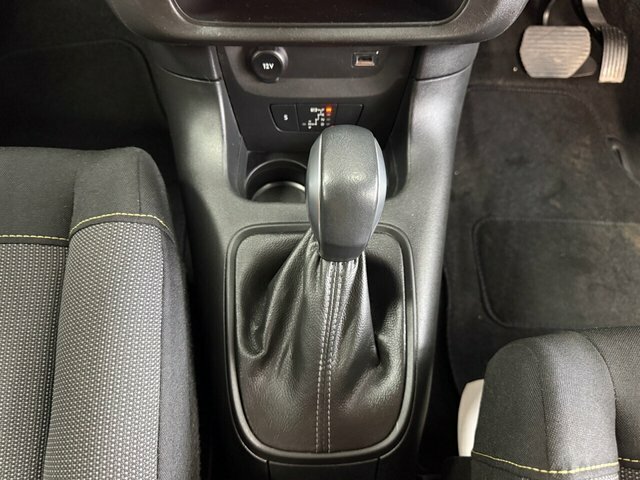 Citroen C3 Sense White #31