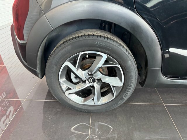 Citroen C3 Shine Black #2