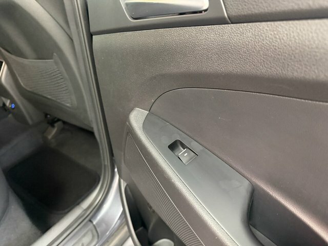 Hyundai Tucson Suv EK69FWV Grey #6