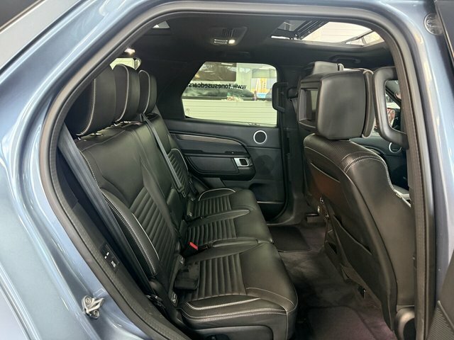 Land Rover Discovery Suv Blue #5