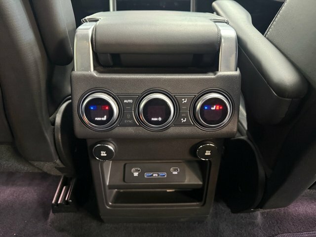 Land Rover Discovery Diesel White #7