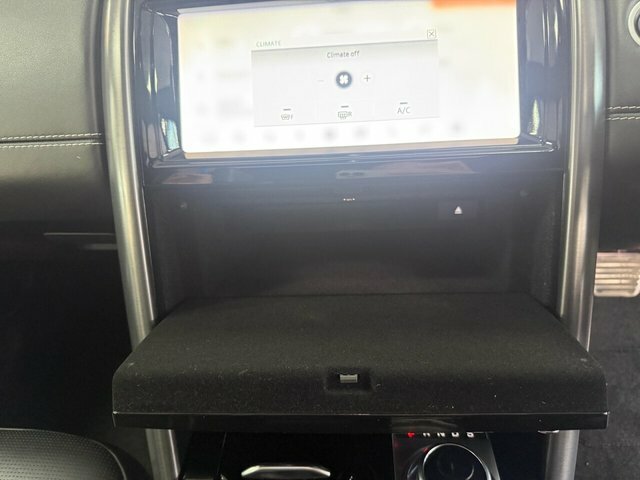 Land Rover Discovery Diesel White #49