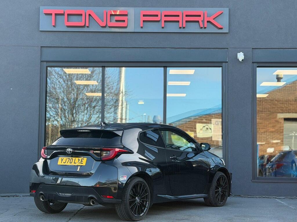 Toyota Yaris Gr Rs 1.5 120 Bhpjap Import Black