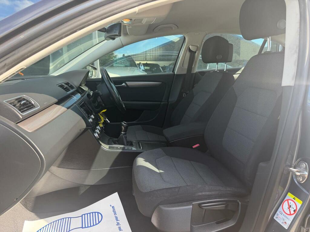 Volkswagen Passat 2.0 Tdi Bluemotion Tech Highline Euro 5 Ss Grey #4