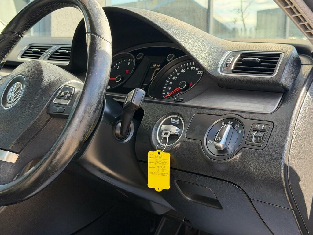 Volkswagen Passat  Brown #17